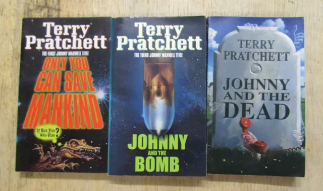 1- 3  THE COMPLETE JOHNNY MAXWELL SERIES by TERRY PRATCHETT * £3.25 UK POST *