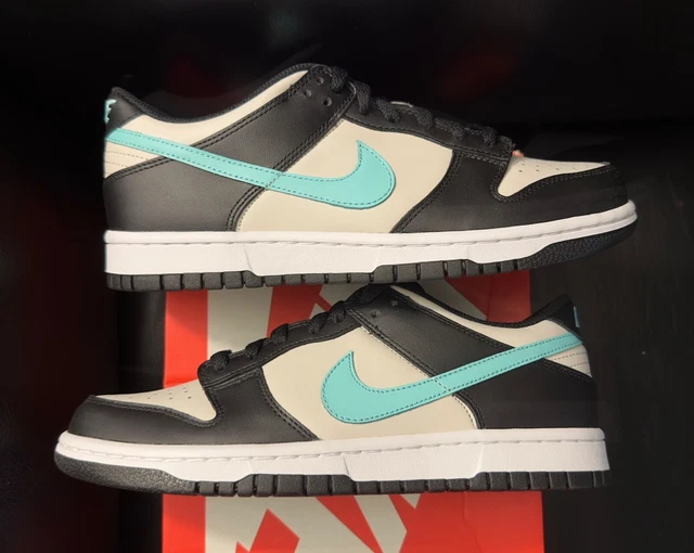 Nike Dunk Low Light Bone Tropical Twist Blue Tiffany GS Size 7Y/8.5W CW1590-003