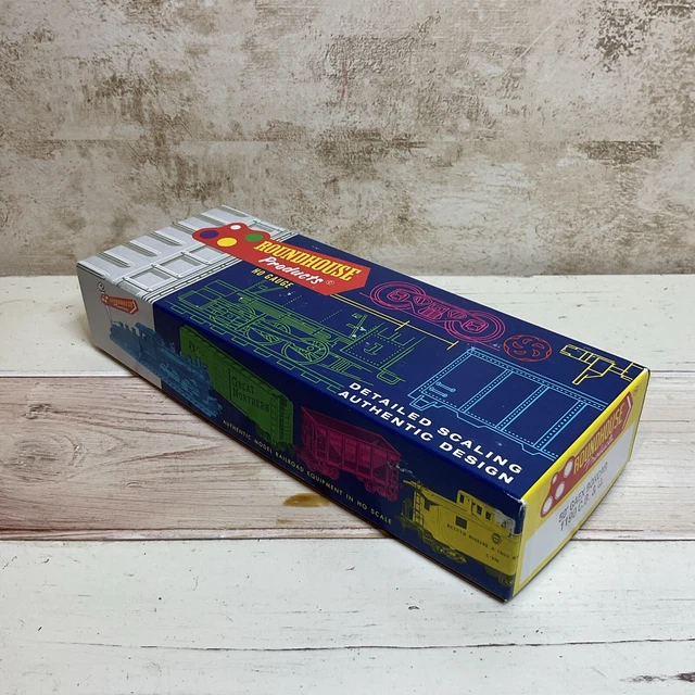 ROUNDHOUSE PRODUCTS RAILWAY 50’ GAEX BOXCAR #1190 C.B. & Q. HO Gauge ...