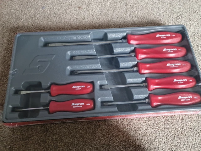 Set cacciavite combinato Snap On 7 pezzi rosso SDDX70AR nuovissimo