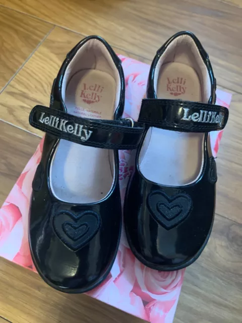 LELLI KELLY COLOURISSIMA Black Patent Bow Dolly School Shoe Size