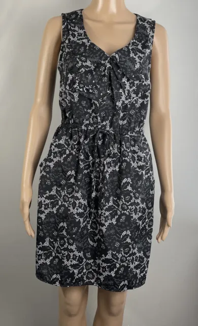 BeBop Women’s Junior Size M Sleeveless Black White Floral Print Dress