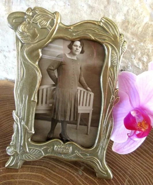 Pretty French Vintage Art Nouveau Style Brass Picture Frame