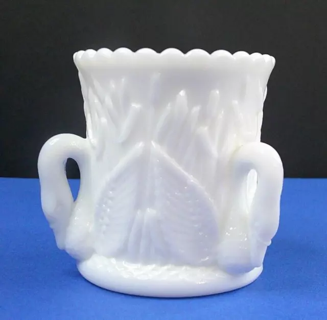 Milk Glass, Three Swans, Toothpick Holder, Westmoreland, USA, EAPG