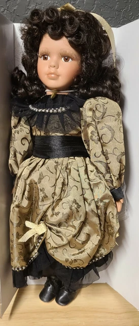 2003 Limited Edition 16" Carmen Porcelain Doll With Stand