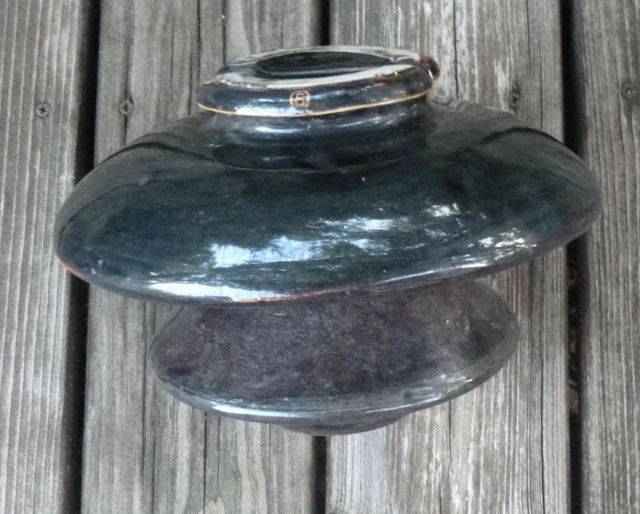 Large Black Porcelain/Ceramic High Voltage Power Line Insulator