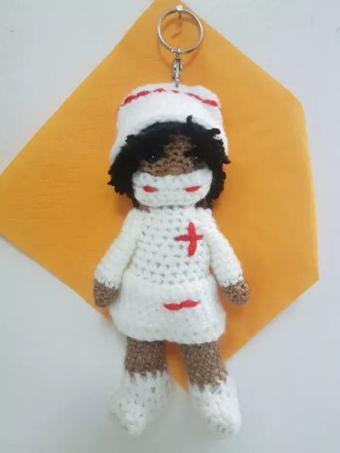 Schlüsselanhänger, Taschenanhänger, Häkelfigur, Puppe, Krankenschwester, Deko