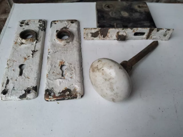 Antique Architectural Salvage Porcelain Door Knob w/ Latch + 2 Door Plates