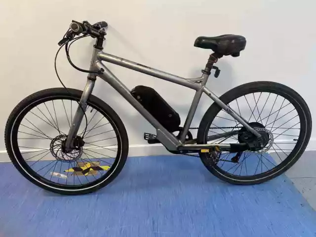 CARRERA SUBWAY E Mens Electric Hybrid Bike Bike charger not