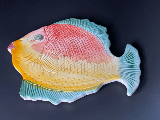 ANCORA Fish decor. Hand painted ITALY set of two. 11x9”