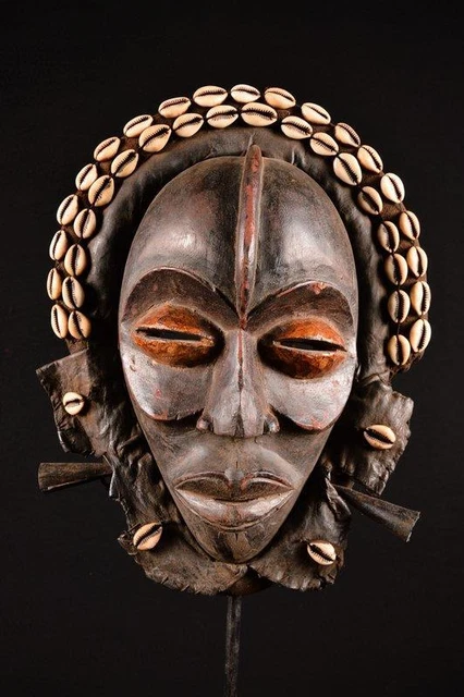 21177 African Old Dan Mask / Mask Liberia
