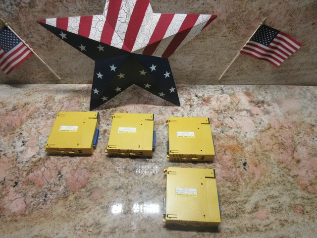 Fanuc Input Unità AID32E1 A03B-0807-C105 N° N4252 1997 08 Lotto Da 3 Pezzi