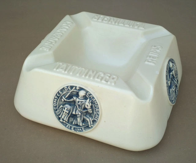 1 cendrier / ashtray en forme de lion en céramique vintage