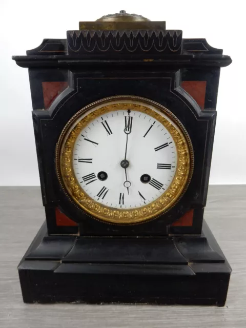 Ancienne Horloge de Cheminée en Marbre Noir - Vintage, Dorure, Chiffres Romains