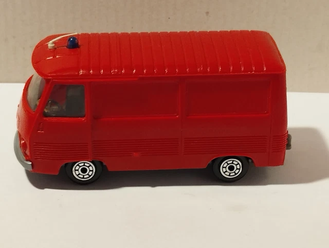 Peugeot J7 Norev Pompier SOS Accident – Miniature 1/43 Collection