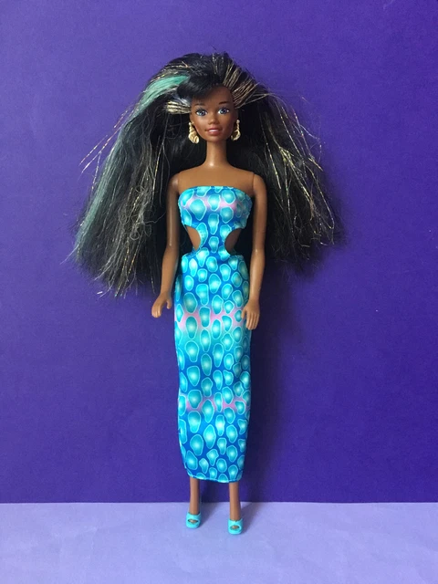 REDUCED 90S BLACK ethnic Barbie doll Christie sparkle glitter hair blue  outfit 16.10 - PicClick UK