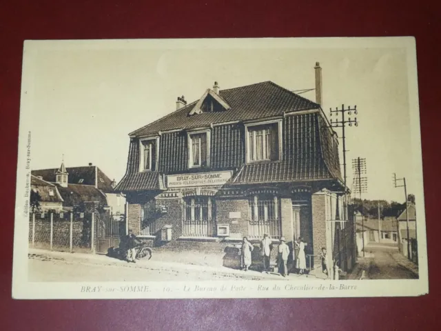 CPA - 80 - BRAY-sur-SOMME - Le Bureau de Poste - Rue du Chevalier-de-la-Barre