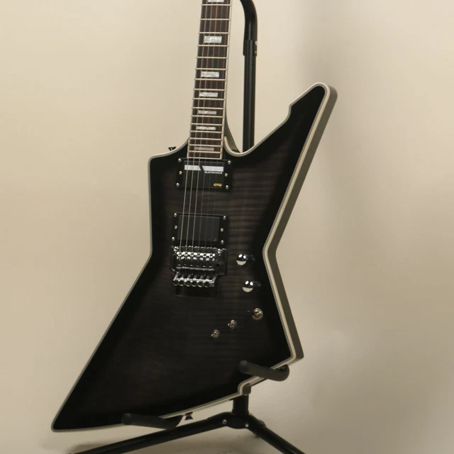 Hot Sell Black Finished Electric Guitar Mahogany Body Neck Joint Customization