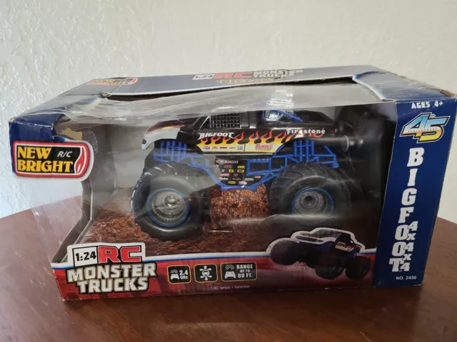 New Bright RC Bone Shaker Hot Wheels Monster Truck Scale 1:24, New, Damaged  Box