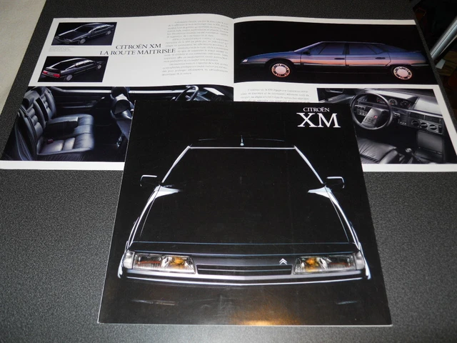 SUZUKI GAMME SCOOTERS 1999 Suisse Prospectus Catalogue Brochure Moto