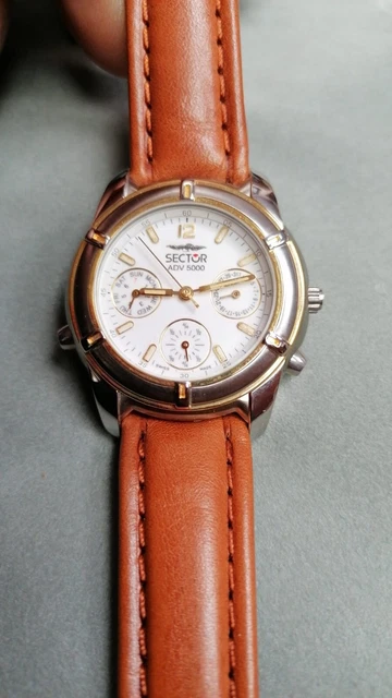 Montre Sector ADV 5000 - Étanche 100 M - Mouvement Quartz - Boîtier 29 Mm Acier Inox - Cuir Véritable - Unisexe