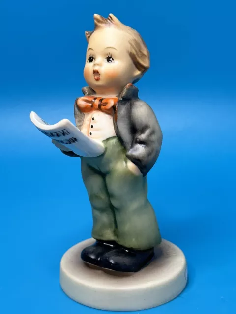 Vintage Goebel M.I. Hummel Figurine "Soloist" HUM 135 TMK-5 West Germany