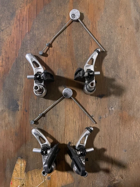 SHIMANO DEORE XT HB-M737、ARAYA RB-17 前後 SHIMANO DEORE XT HB-M737、ARAYA RB-17 前後 VeloBase.com