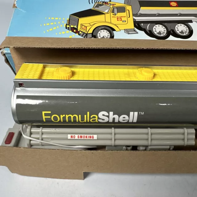 1994 SHELL | Silverado Toy Tanker Truck | Working Sound And Lights 3