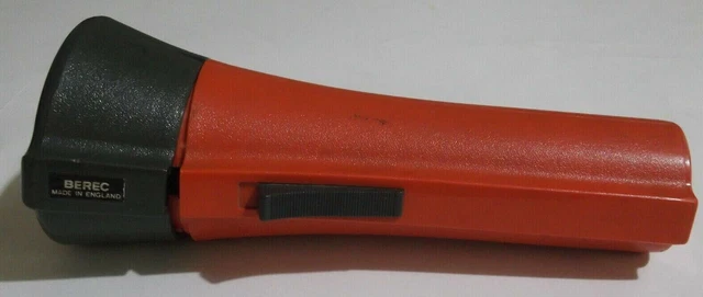 BEREC Vintage Orange Flashlight 18.50 cm long working condition Made in England