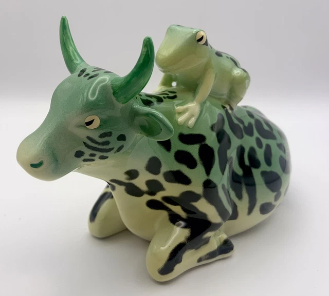 Cow Parade Mother Frog #9207 Figurine Westland Giftware 2002