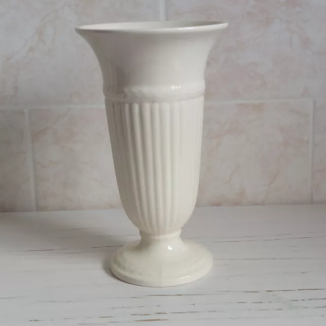 Wedgwood Of Etruria Trumpet Vase Cream Edme Flute Ribbed Embossed H 22.5cm