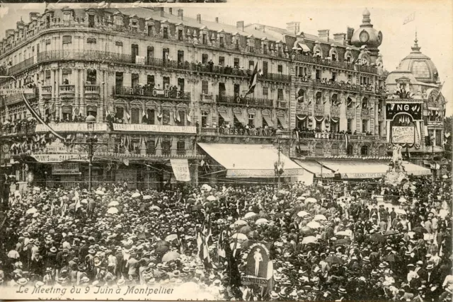 Carte Postale / Le Meeting Du 9 Juin A Montpellier Defile Place De La Comedie