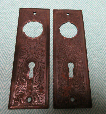 Pair Vintage Pattern Door Knob Skeleton Key Hole Plates Covers 2