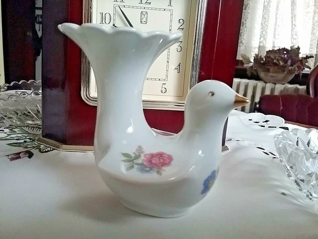 BAVARIA GERMANY Handmade Porcelain Bareuther Waldsassen Floral BIRD VASE
