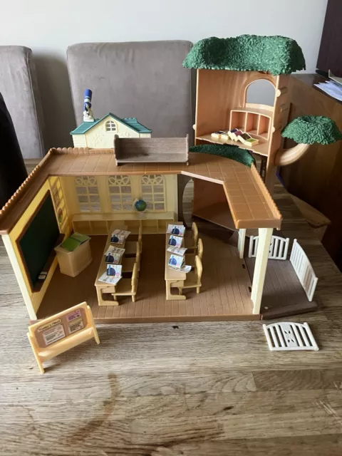 Sylvanian families treehouse school shop