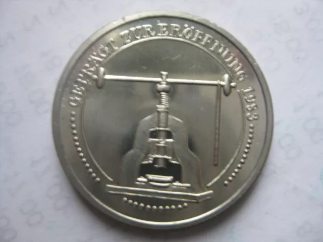 Medaille zur Eröffnung des Museums Verkehr und Technik 1983