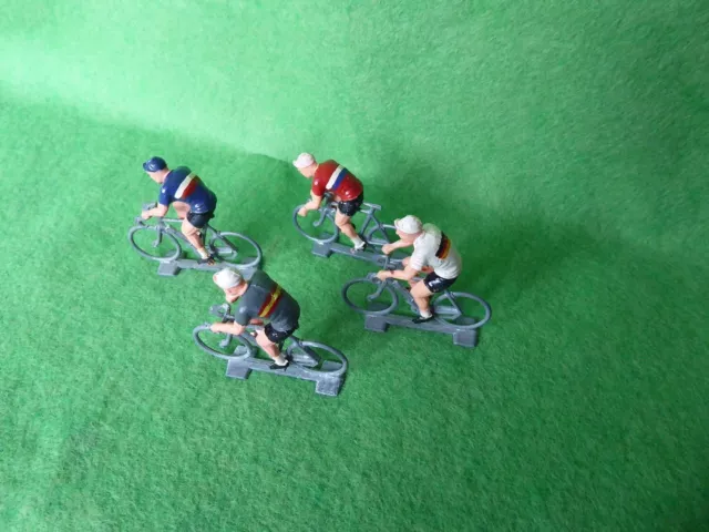 4 Coureurs Cyclistes Du Tour De France - Roger Ancien - 1950 - N° 1 Tbe