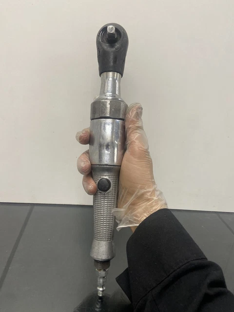 Snap On Tools FAR72B 3/8'' Drive Heavy Duty Pneumatic Air Ratchet 2