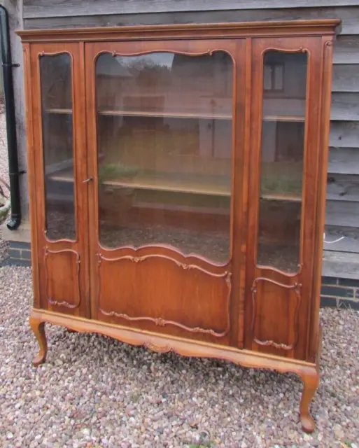 Stunning vintage French style Light Mahogany Display Cabinet