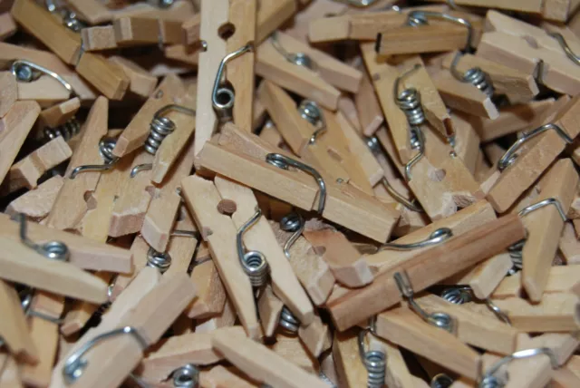 25mm Small Wooden Craft Pegs - Choice of Colours - Wedding Decor