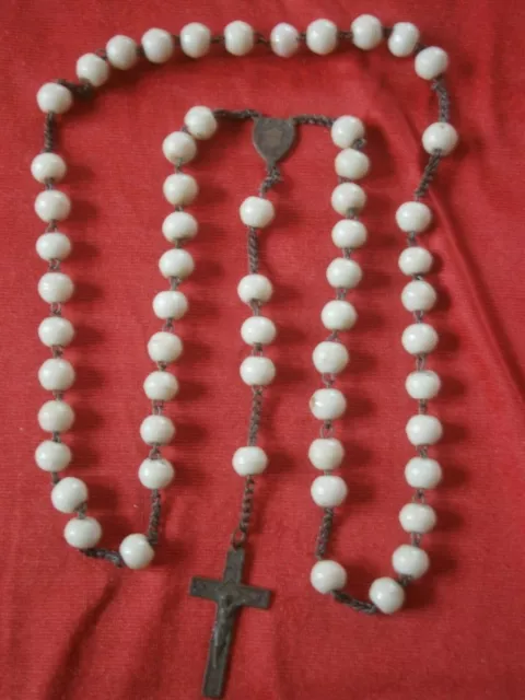 Rosenkranz Kette 53cm elfenbeinfarbig Gebets-Kette-Perlen Kreuz Sakrales antik