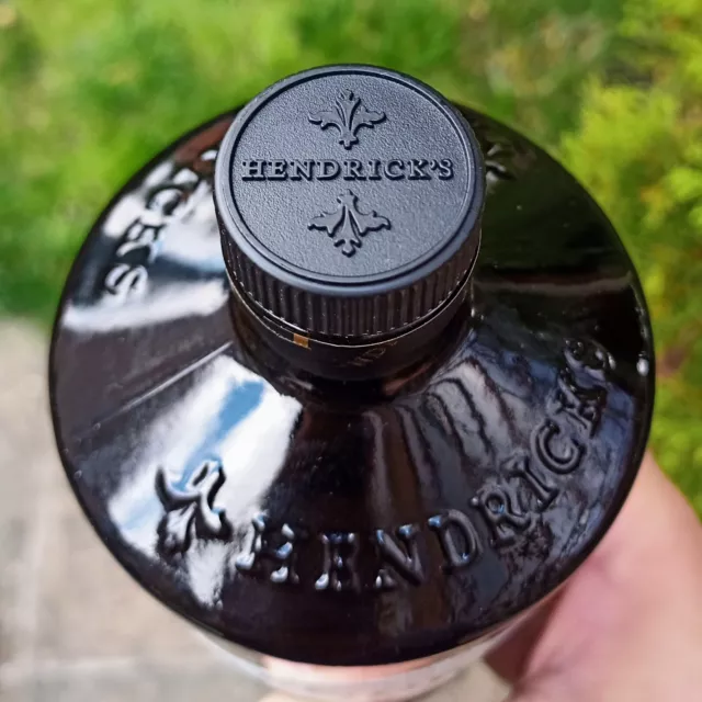 Hendricks Gin Empty glass Bottle Craft Collectors Wedding upcycle  (Great Cond.) 2