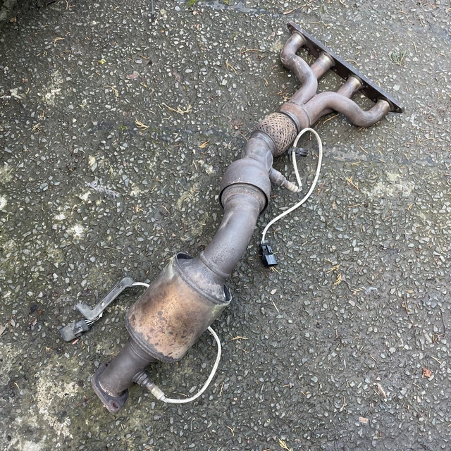 BMW MINI COOPER S EXHAUST MANIFOLD CATALYTIC CONVERTER R53 R52 R50 2001