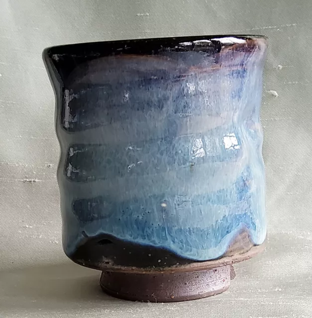 JA36: Yunomi, Teebecher, blaue Glasur, von Seigan Yamane, Japan, Hagi ware