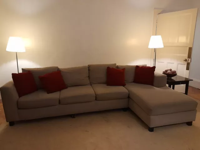 Three piece sofa suite used