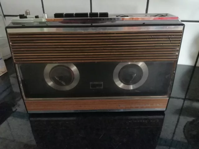 GRUNDIG TK 2400 FM, Tonbandgerät, Transistorradio