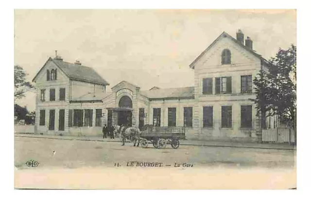 93 - Le Bourget - La Gare - Anim�e - Attelage de Chevaux - Correspondance - CPA