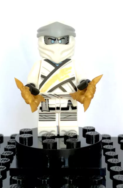 LEGO Ninjago Legacy Figurine ZANE FLAT SILVER HEAD - njo713, Set 71749, TBE