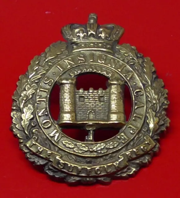 The Suffolk Regiment Cap Badge British Army