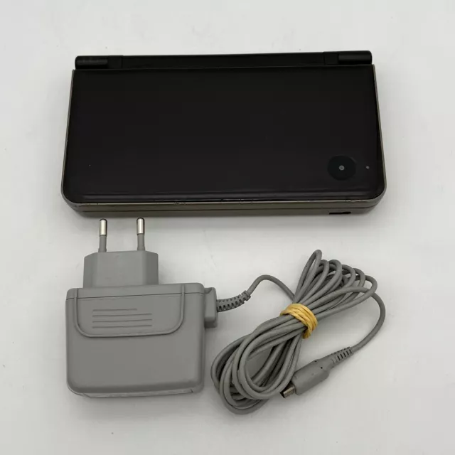 Console Nintendo DSi XL Chocolat